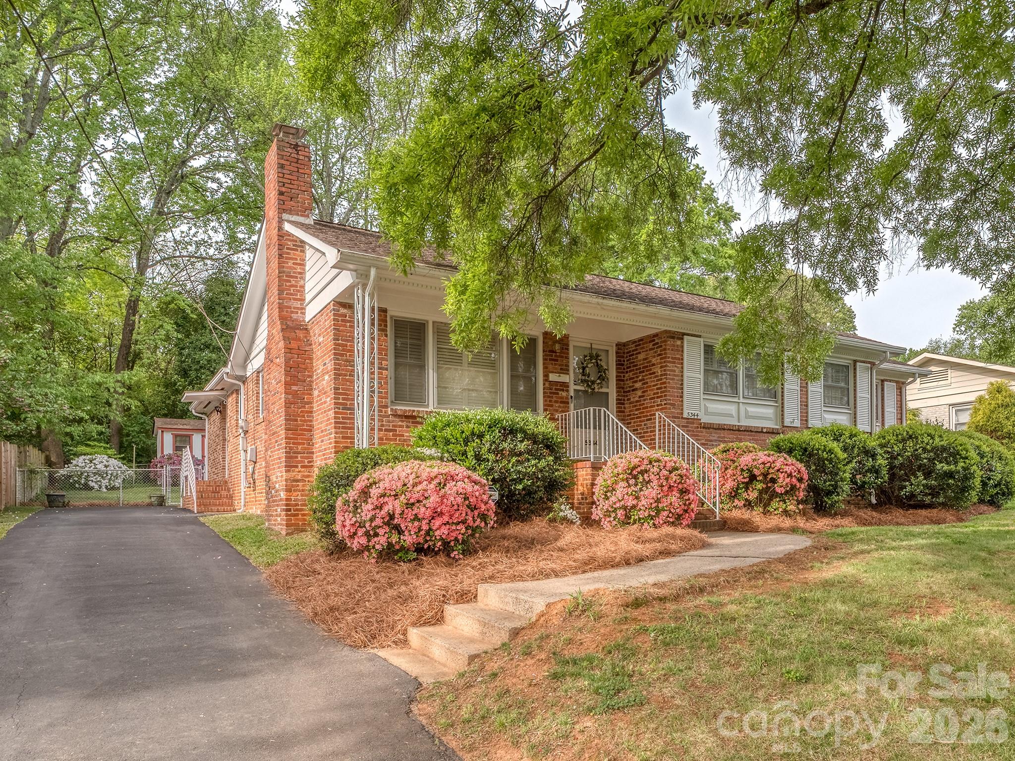 5344 Buena Vista Avenue Charlotte NC 28205