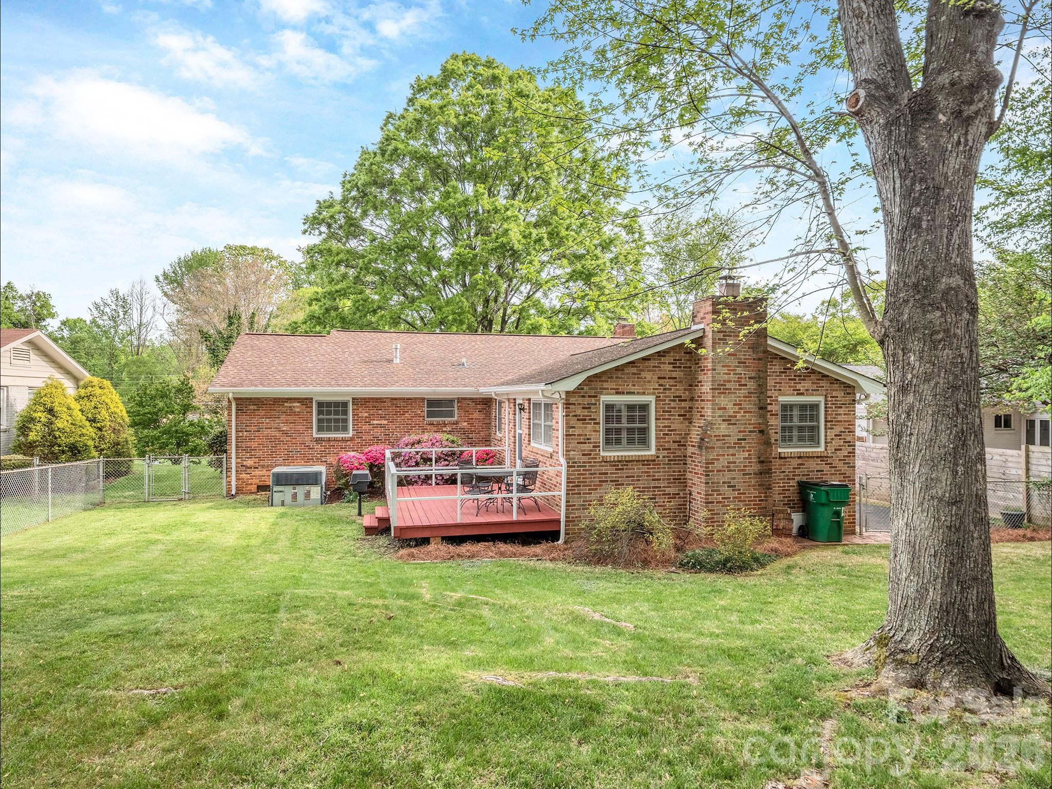5344 Buena Vista Avenue Charlotte NC 28205