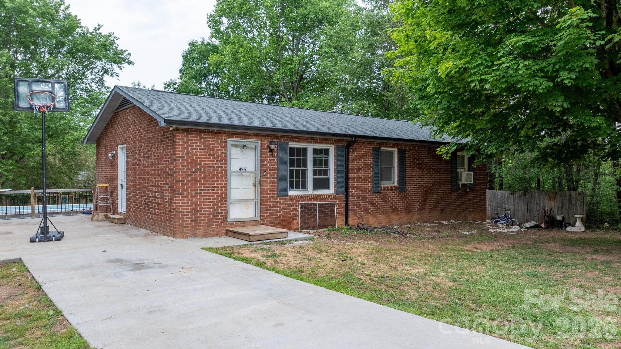 4917 Berkley Street Morganton NC 28655