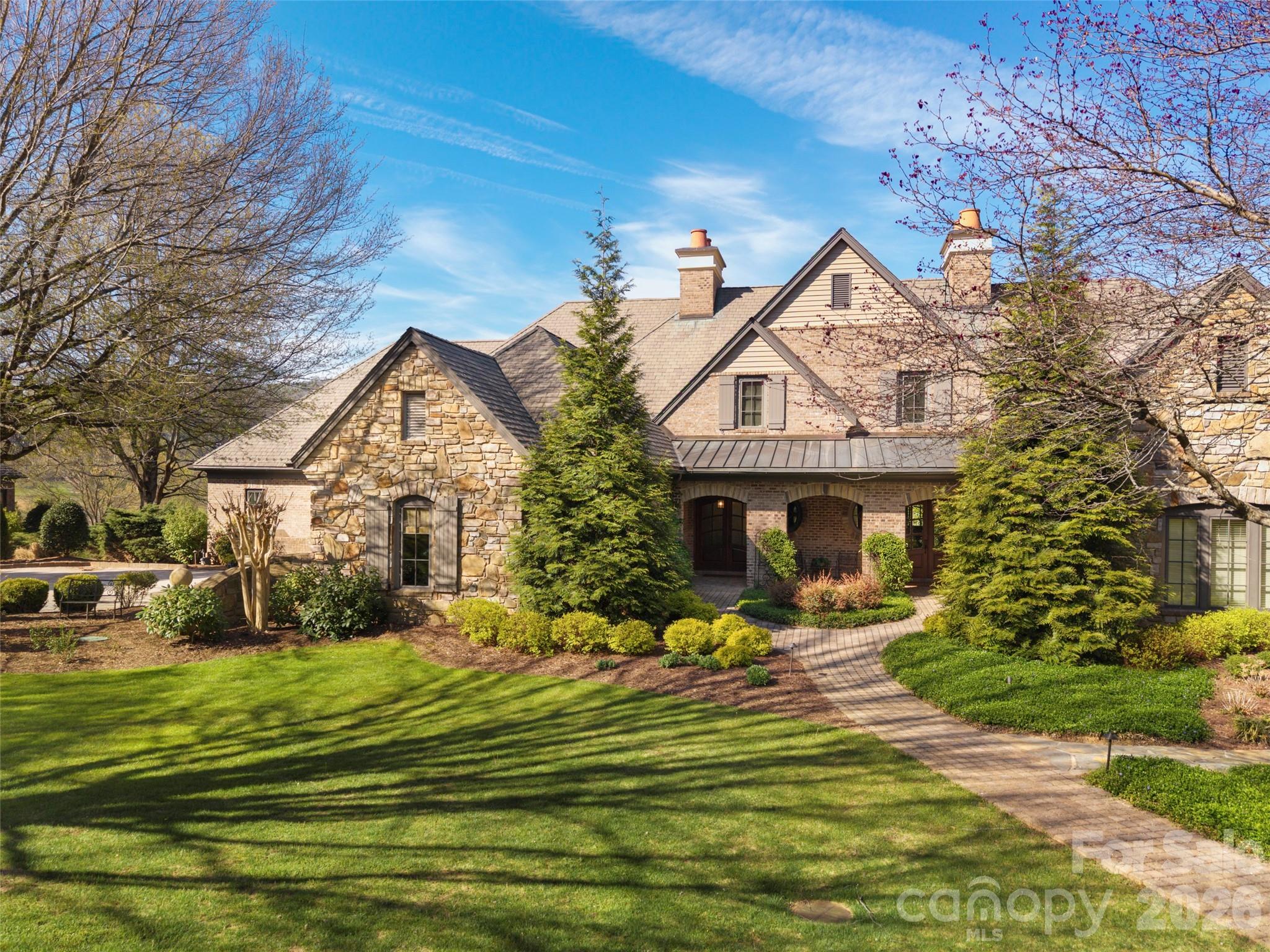 14 Golfside Court Arden NC 28704