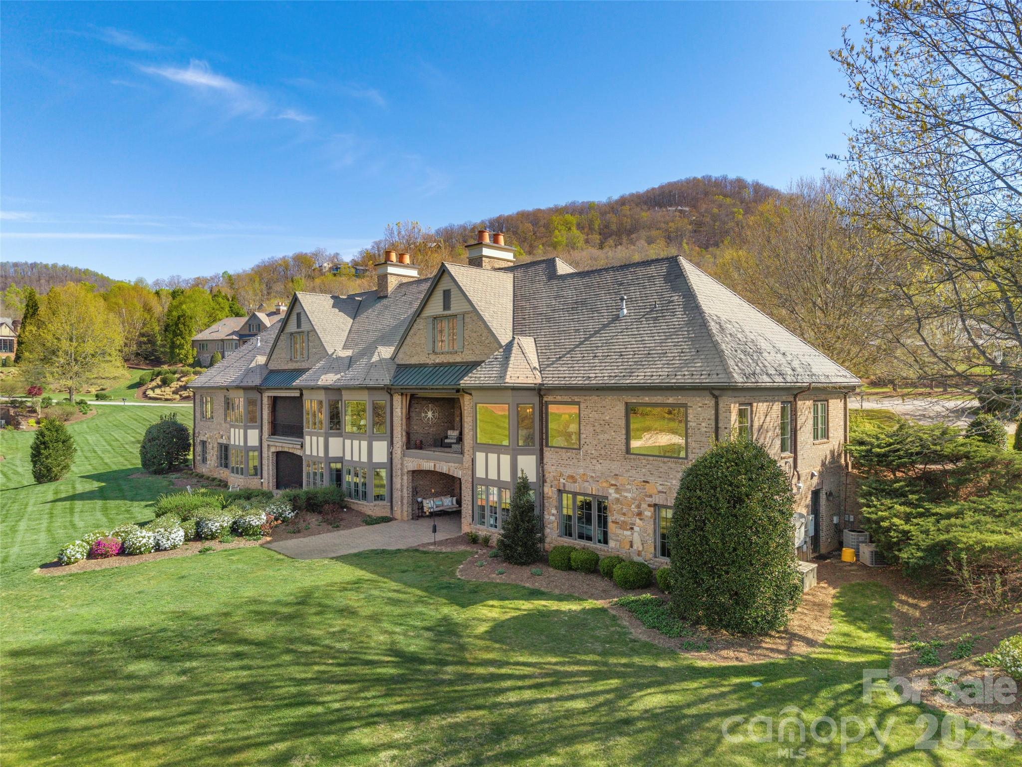 14 Golfside Court Arden NC 28704