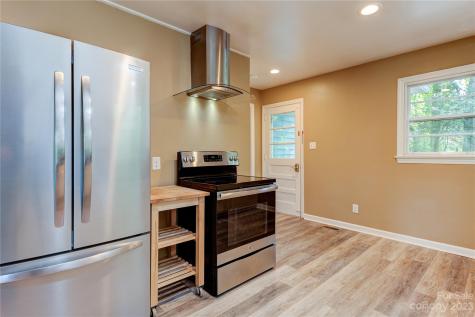 287 Beaverdam Road Asheville NC 28804