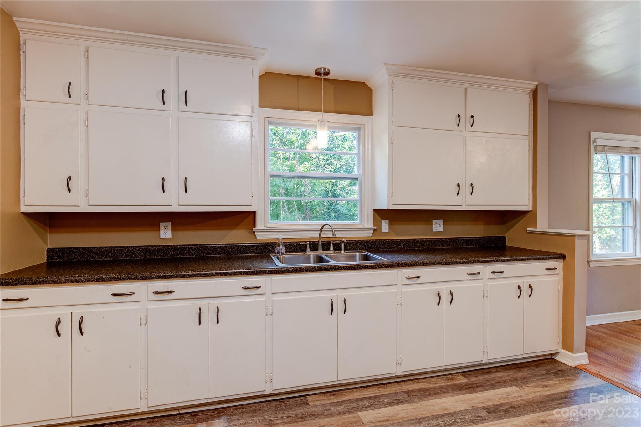 287 Beaverdam Road Asheville NC 28804