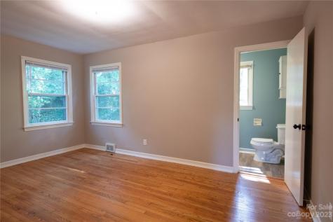 287 Beaverdam Road Asheville NC 28804