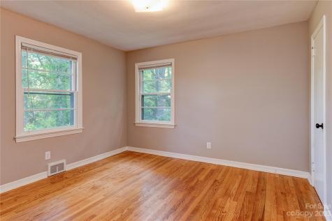 287 Beaverdam Road Asheville NC 28804