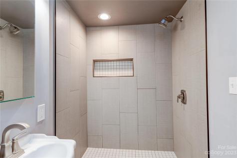 287 Beaverdam Road Asheville NC 28804