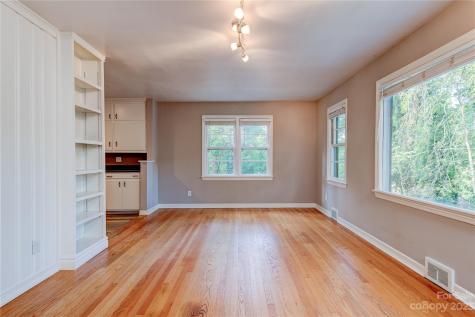 287 Beaverdam Road Asheville NC 28804