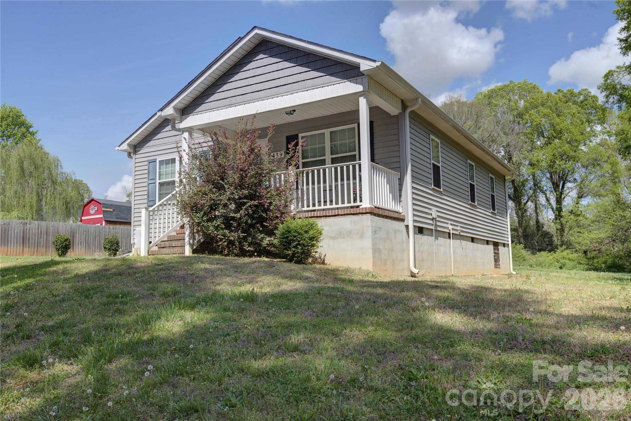 419 N Academy Street Mooresville NC 28115