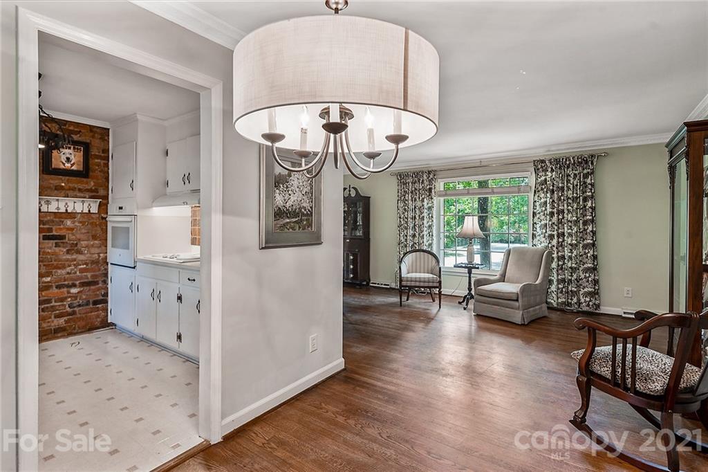 4727 Fairheath Road Charlotte NC 28210