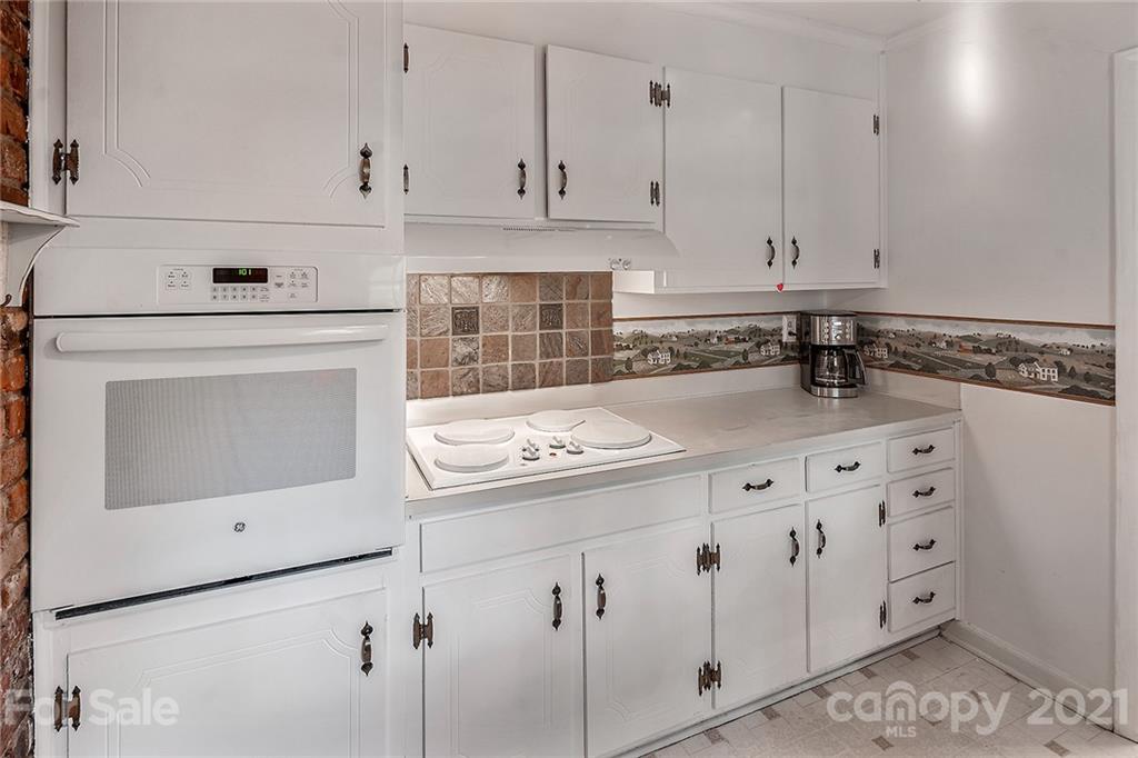 4727 Fairheath Road Charlotte NC 28210