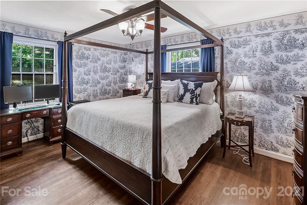 4727 Fairheath Road Charlotte NC 28210