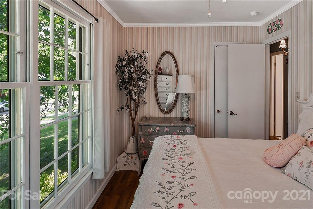 4727 Fairheath Road Charlotte NC 28210