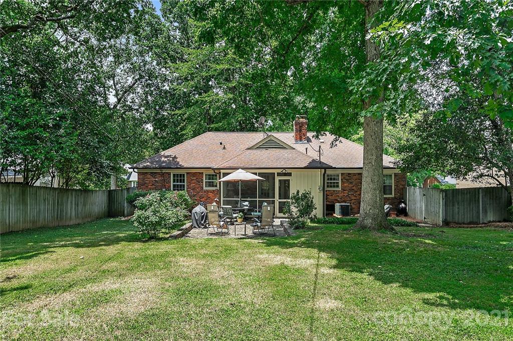 4727 Fairheath Road Charlotte NC 28210