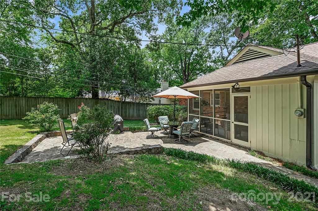 4727 Fairheath Road Charlotte NC 28210