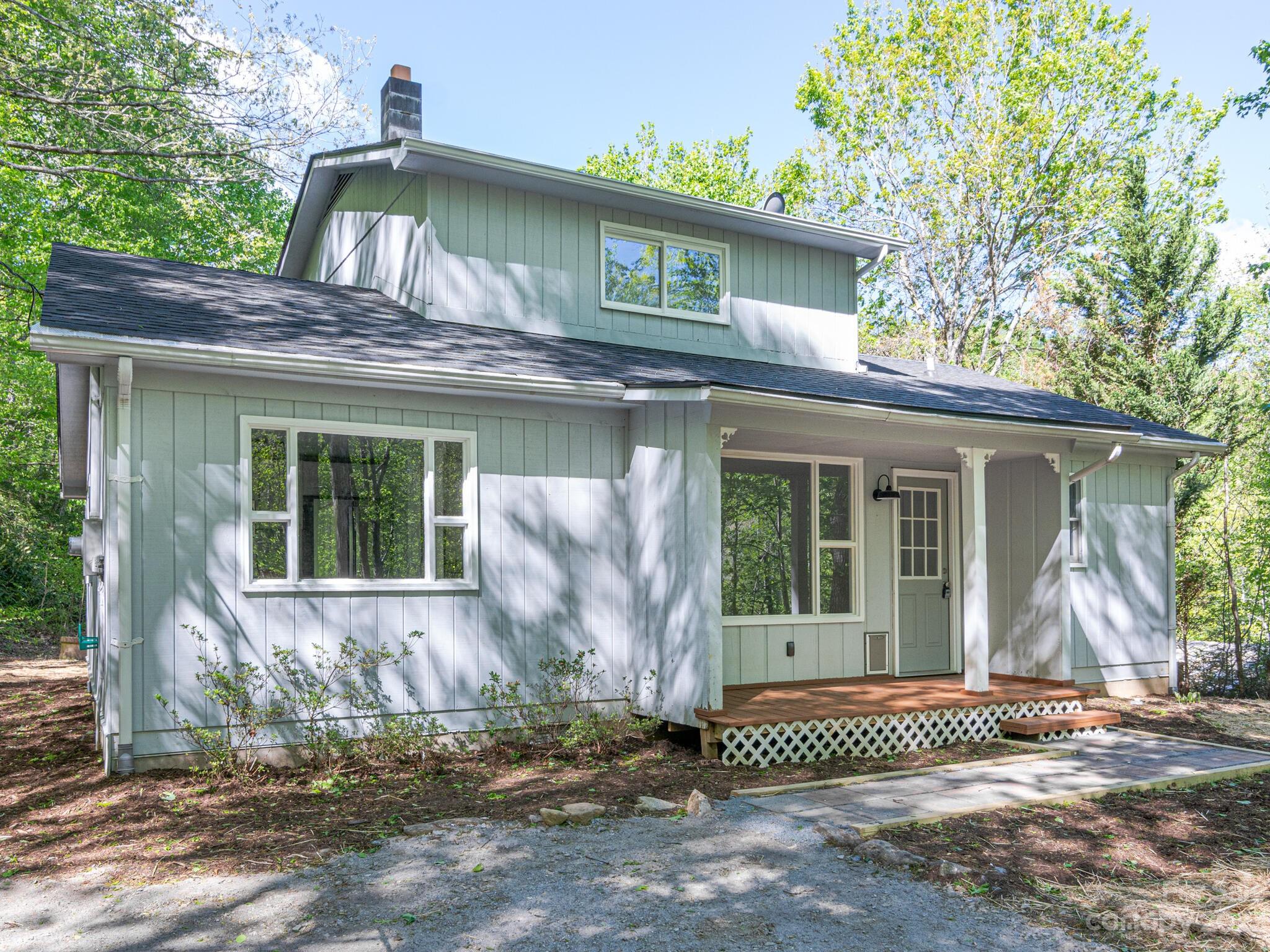 17 Star Berry Lane Fairview NC 28730