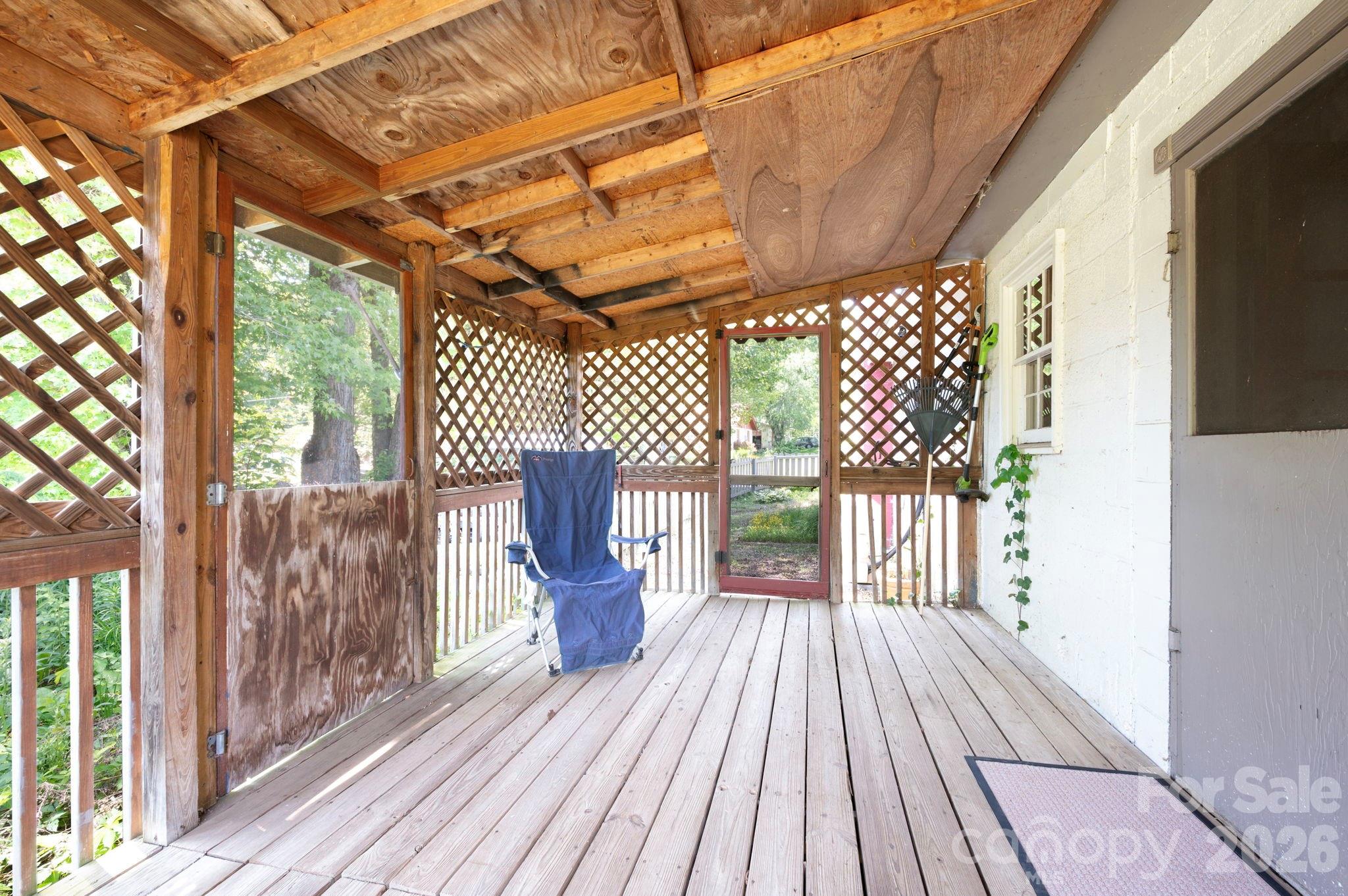 2802 Beaverdam Road Canton NC 28716