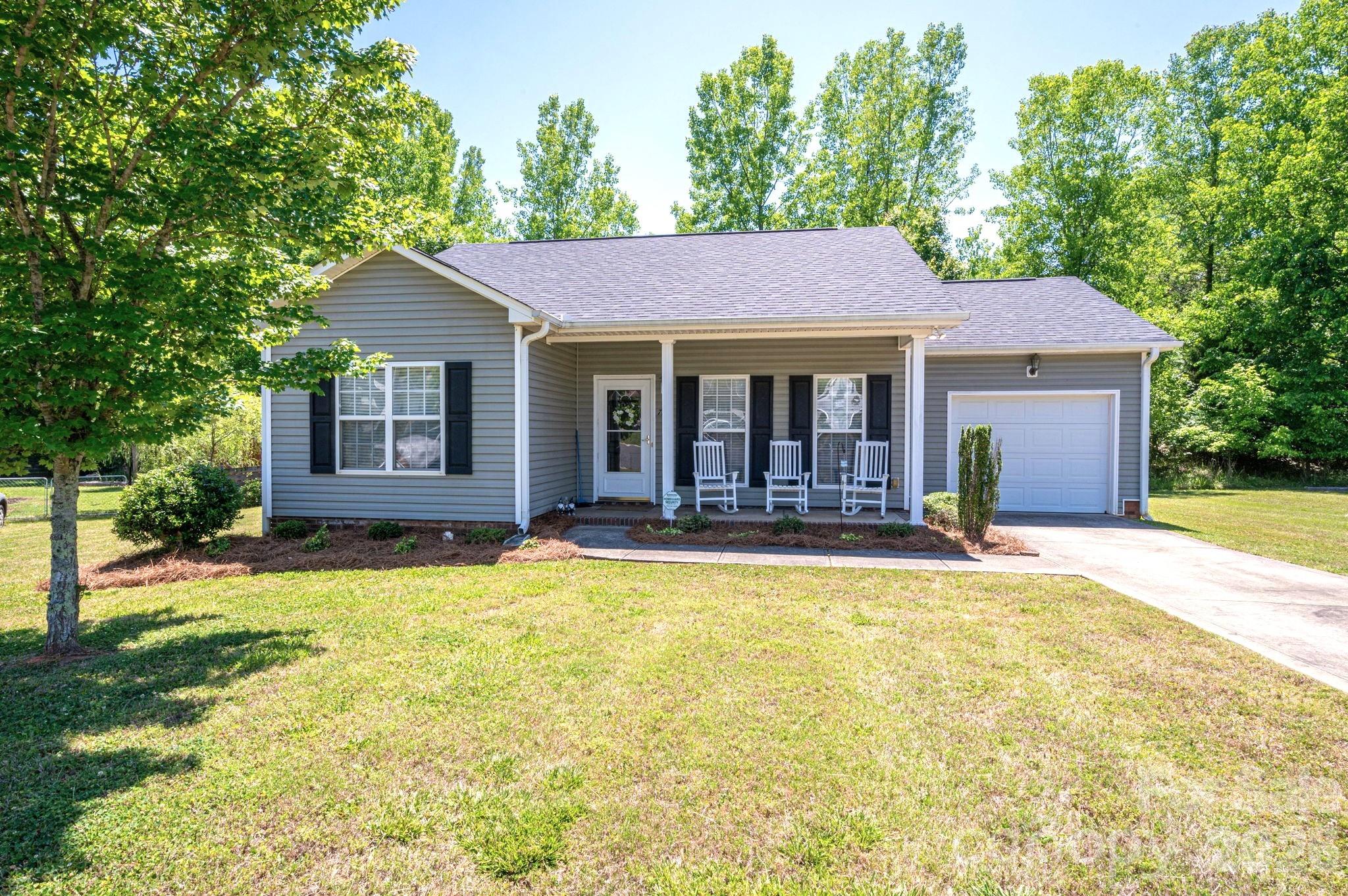 7212 Pinfeather Circle Cramerton NC 28032