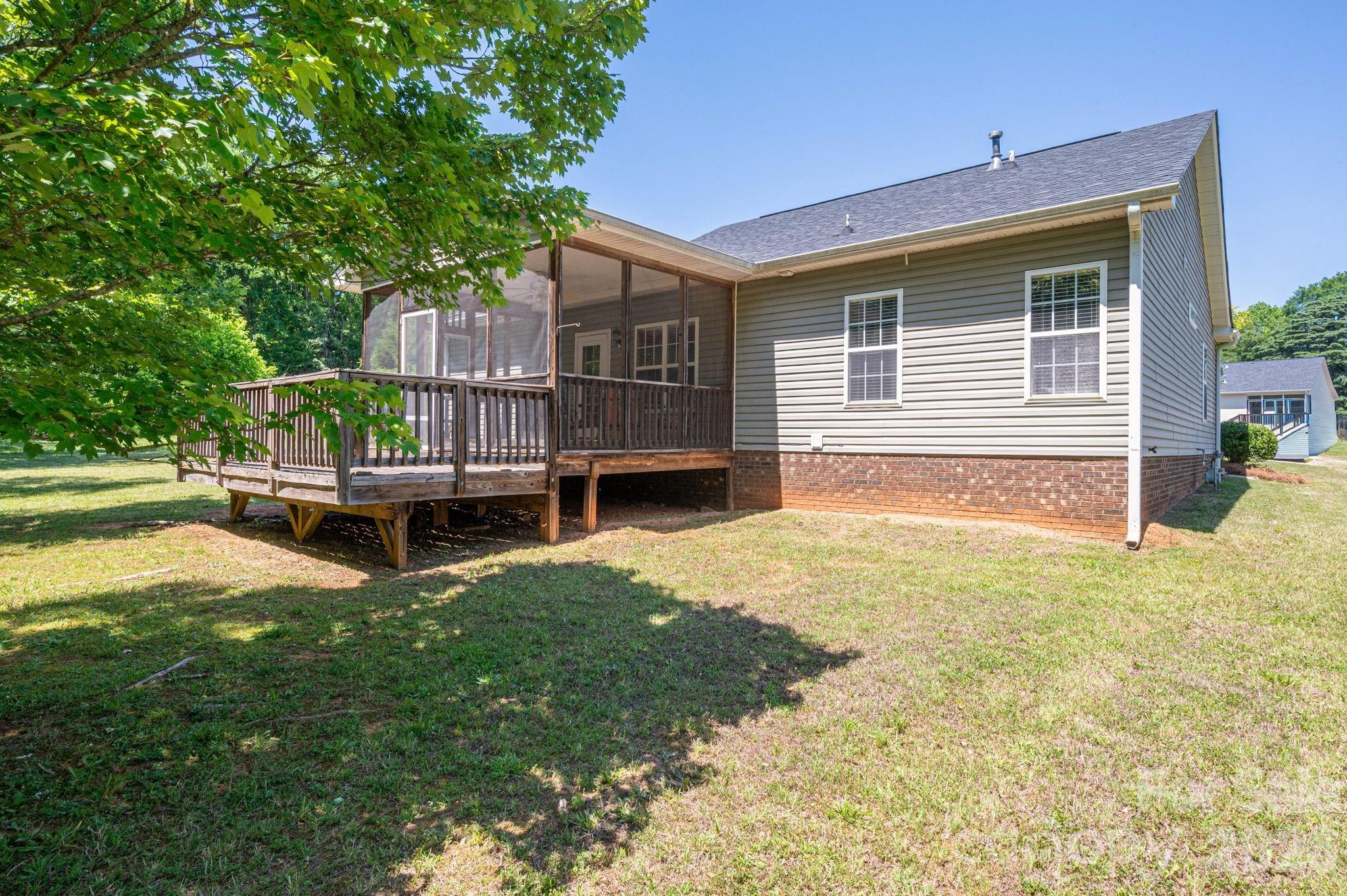 7212 Pinfeather Circle Cramerton NC 28032