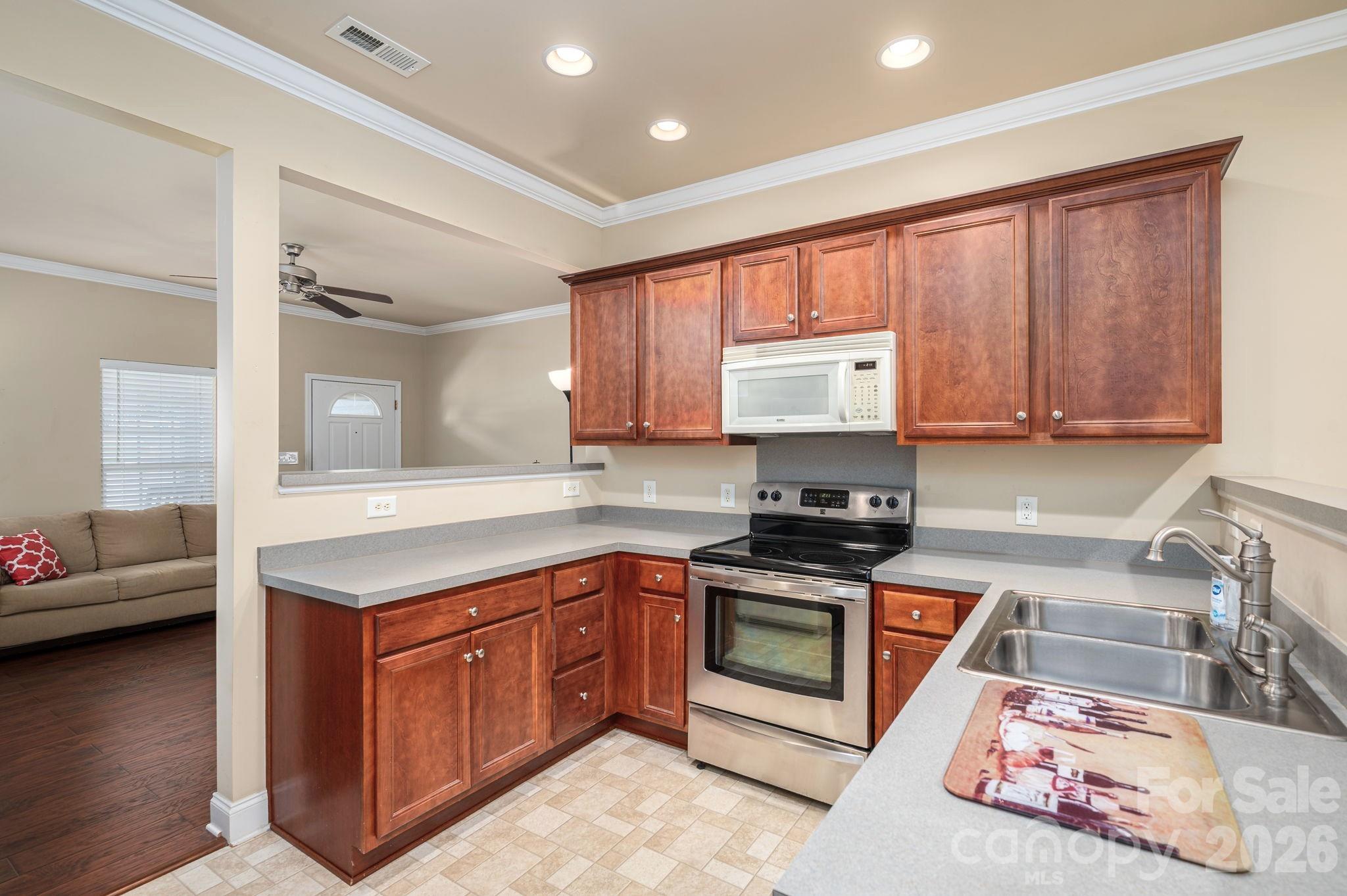 7212 Pinfeather Circle Cramerton NC 28032
