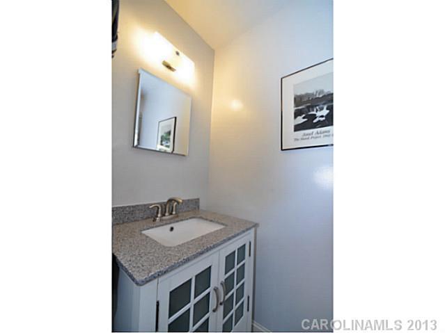 2627 Hilliard Drive Charlotte NC 28205