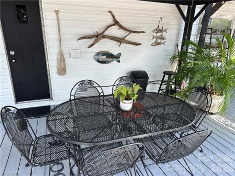 120 Elm Street New London NC 28127