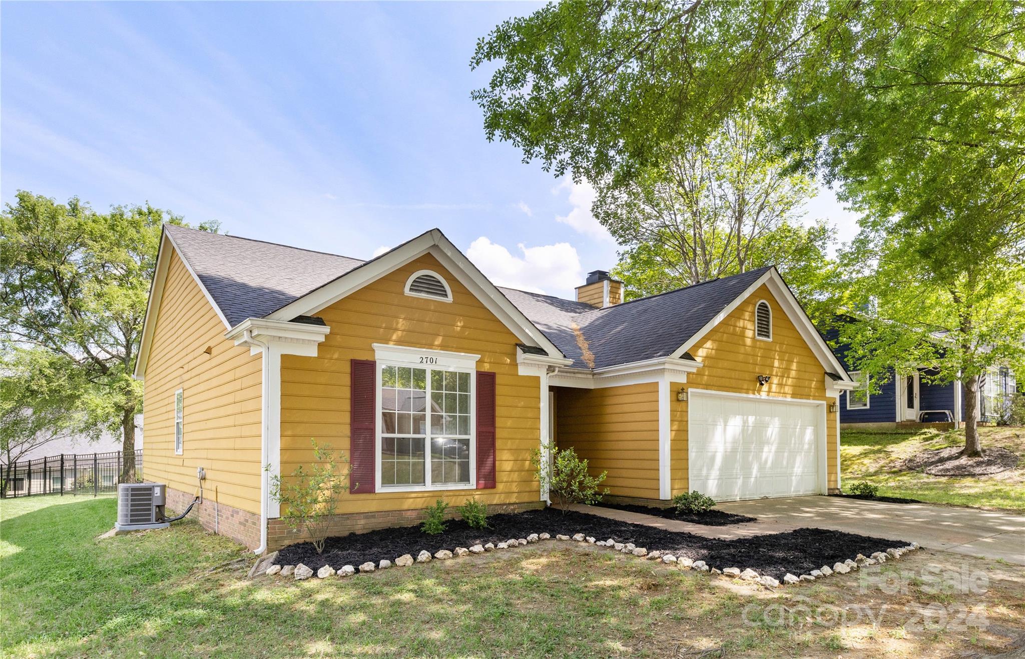 2701 Haversham Court Charlotte NC 28216