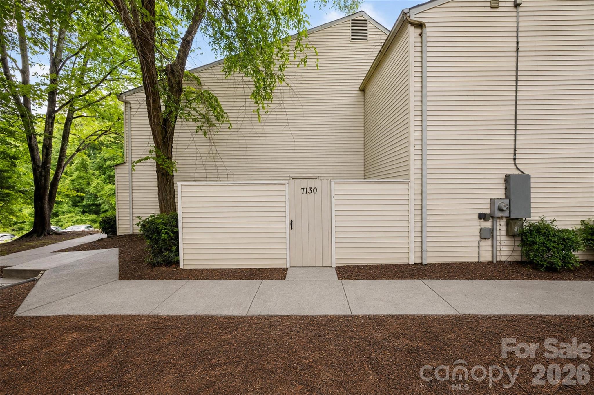 7130 Stonington Lane Charlotte NC 28227