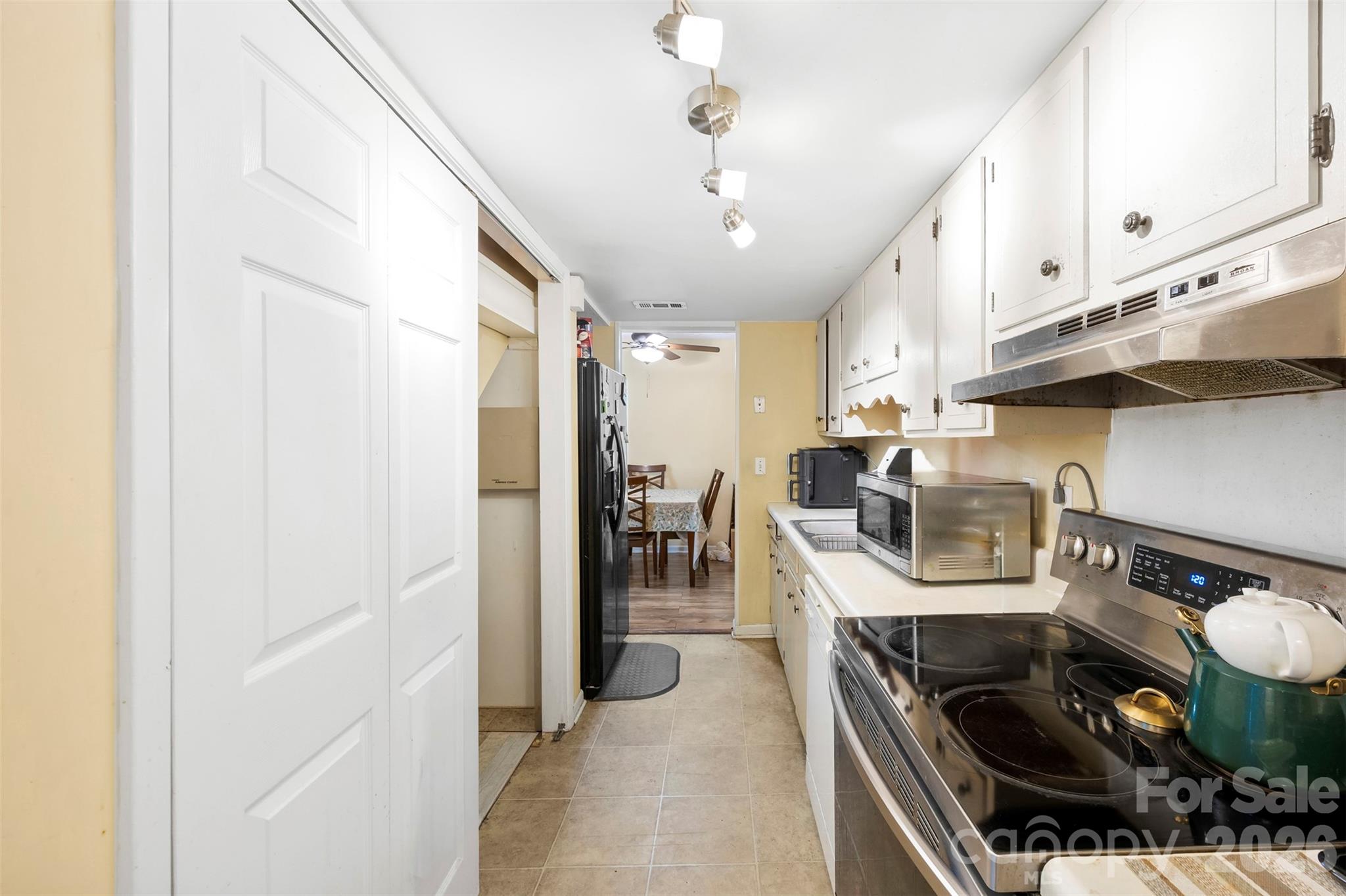 7130 Stonington Lane Charlotte NC 28227