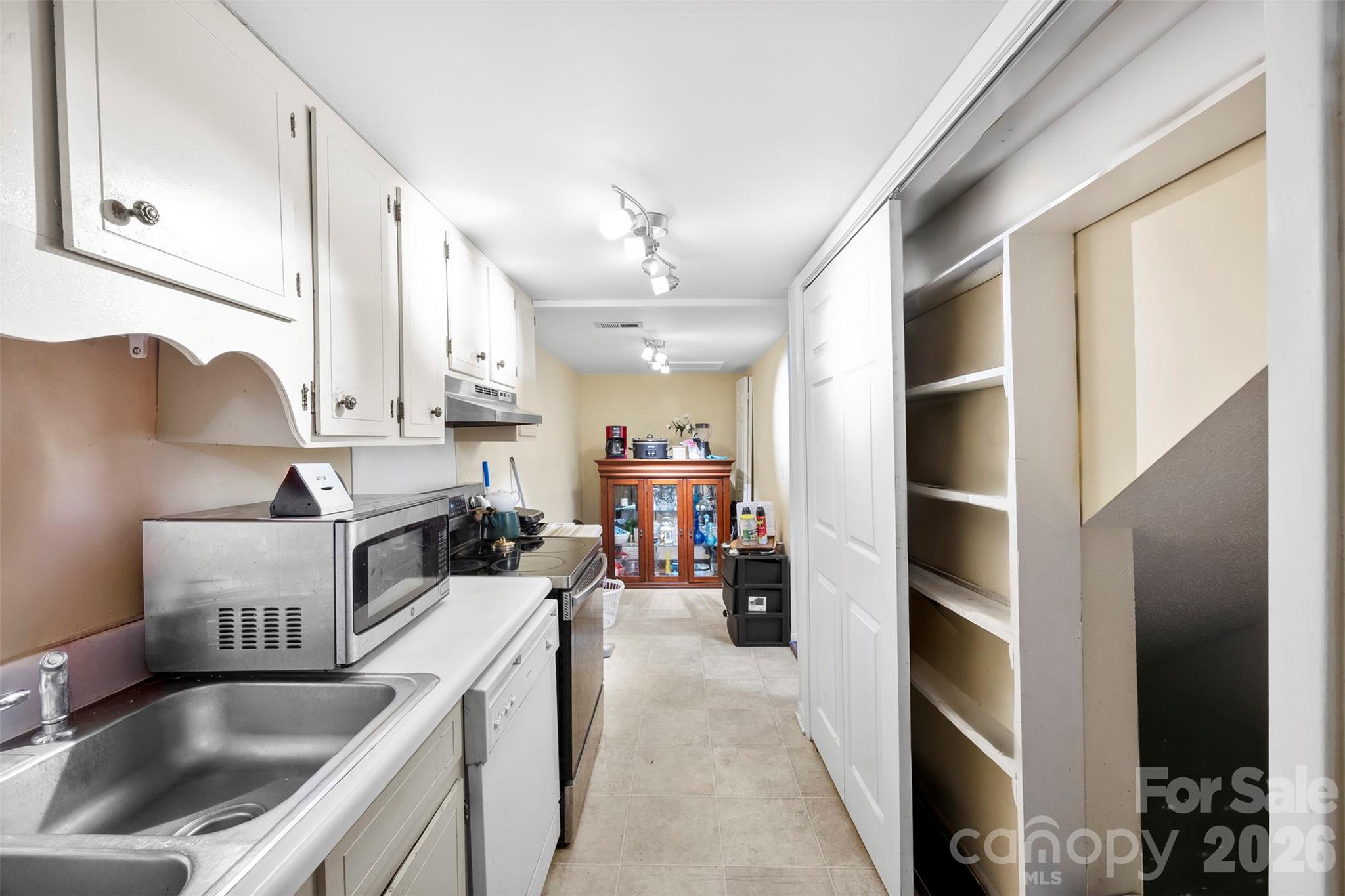 7130 Stonington Lane Charlotte NC 28227
