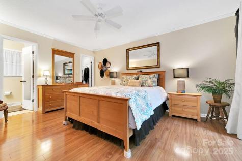 1005 Middle Connestee Trail Brevard NC 28712