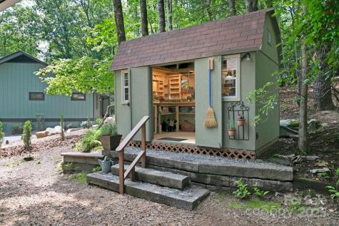 1005 Middle Connestee Trail Brevard NC 28712