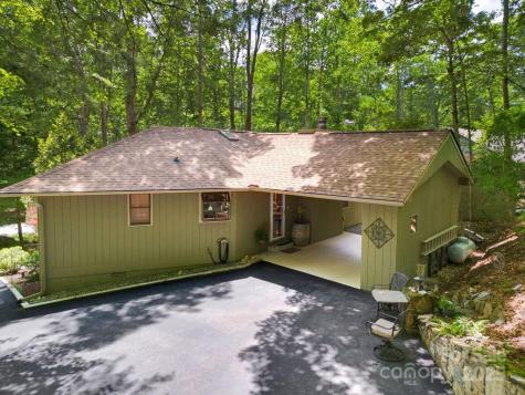 1005 Middle Connestee Trail Brevard NC 28712