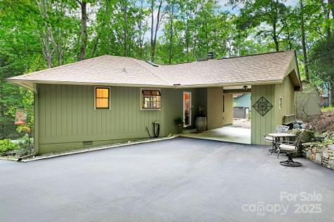 1005 Middle Connestee Trail Brevard NC 28712