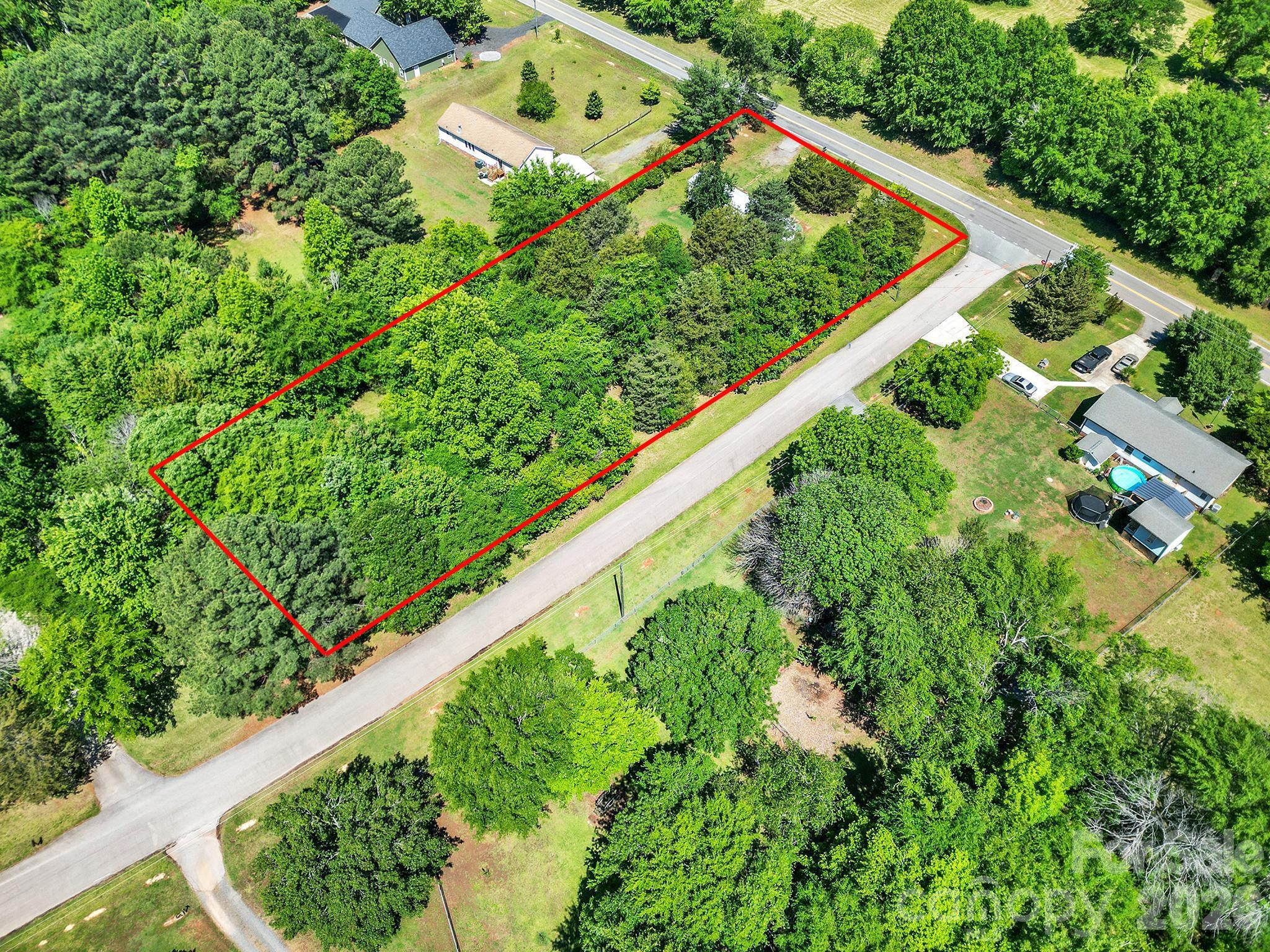6067 Lake Wylie Road Lake Wylie SC 29710