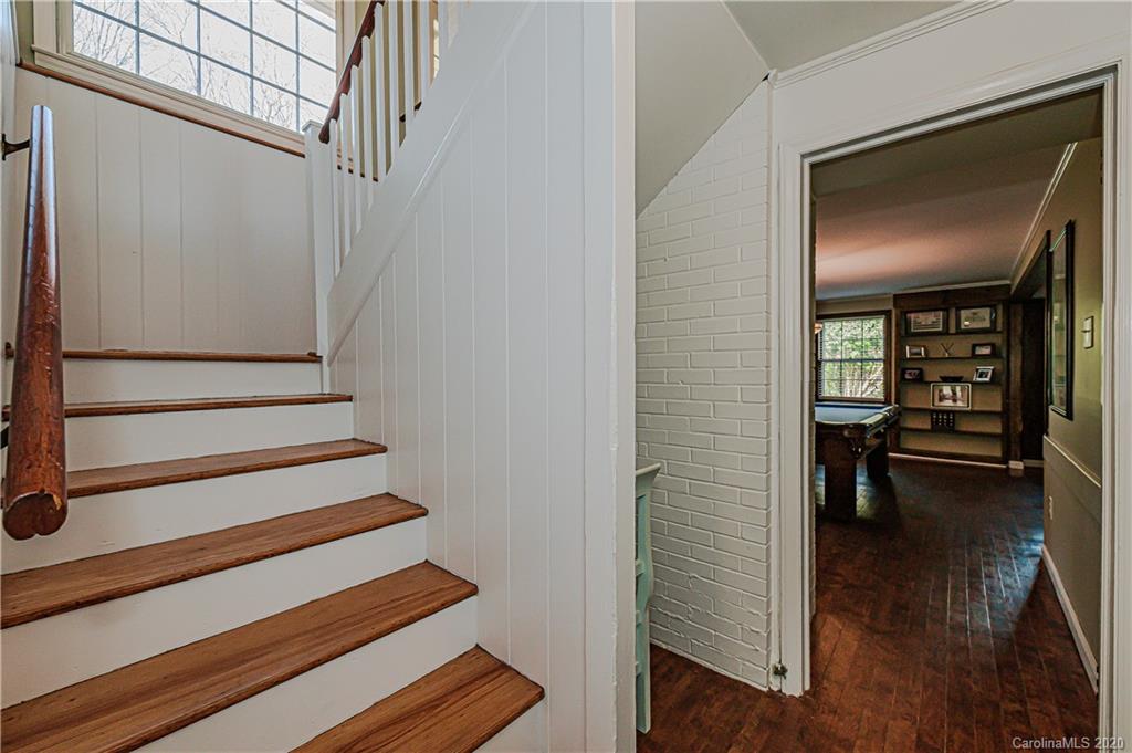 1206 Carey Court Charlotte NC 28210
