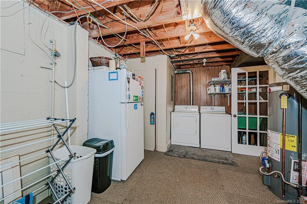 1206 Carey Court Charlotte NC 28210