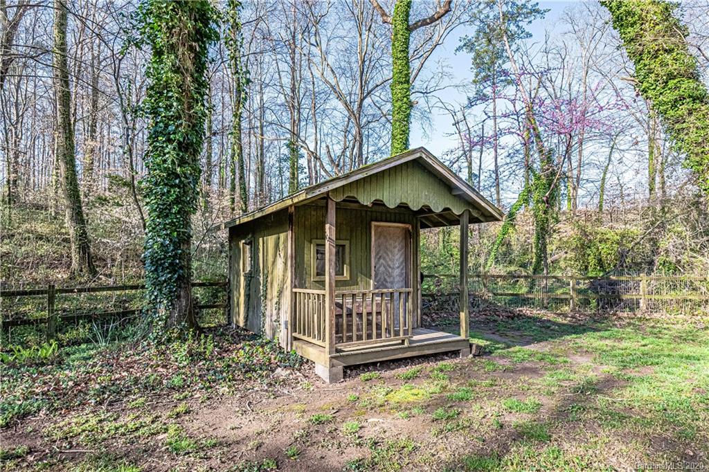 1206 Carey Court Charlotte NC 28210