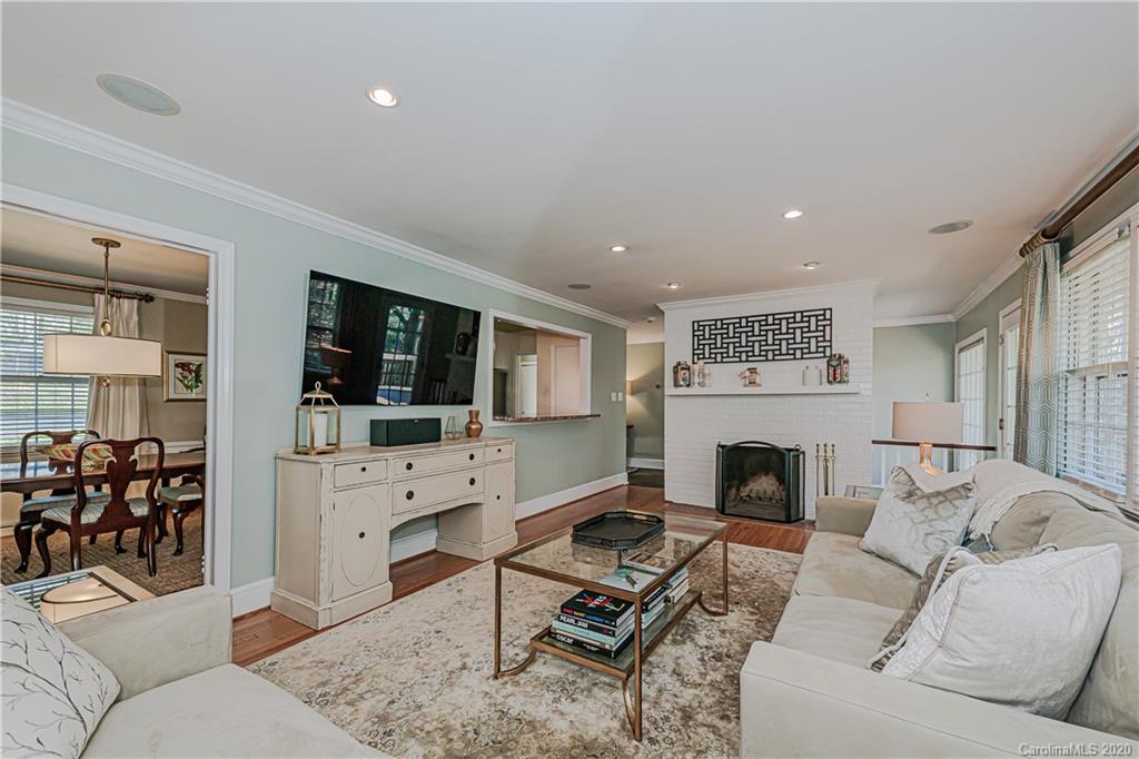 1206 Carey Court Charlotte NC 28210