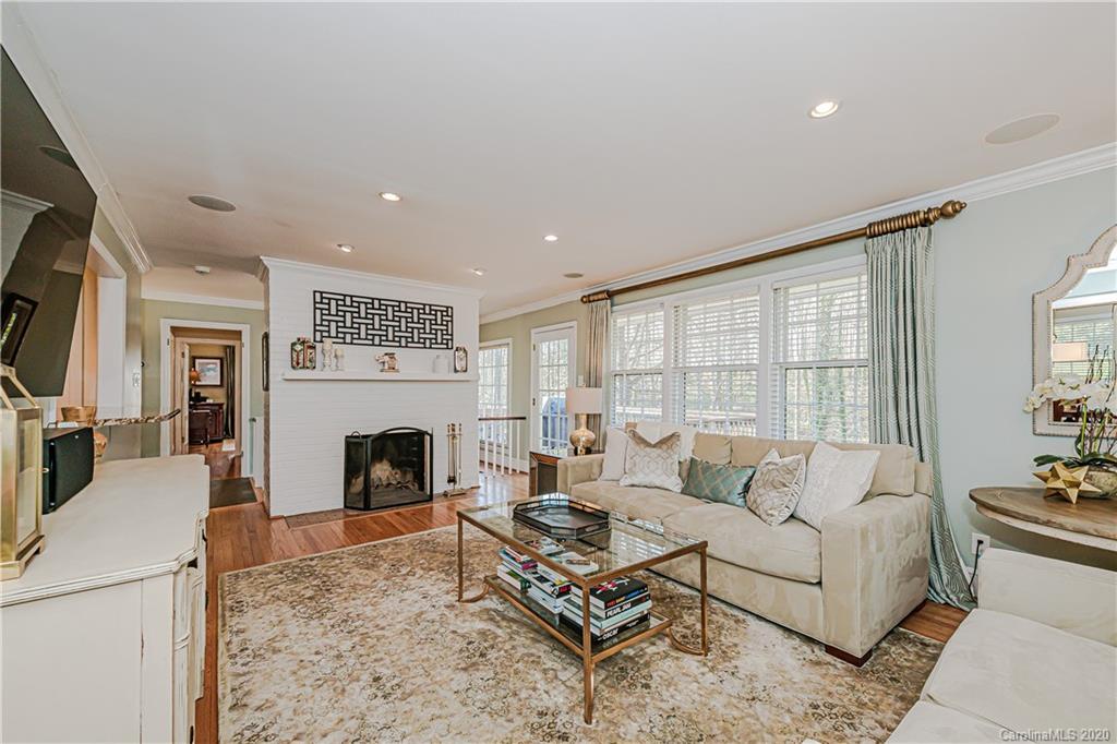 1206 Carey Court Charlotte NC 28210