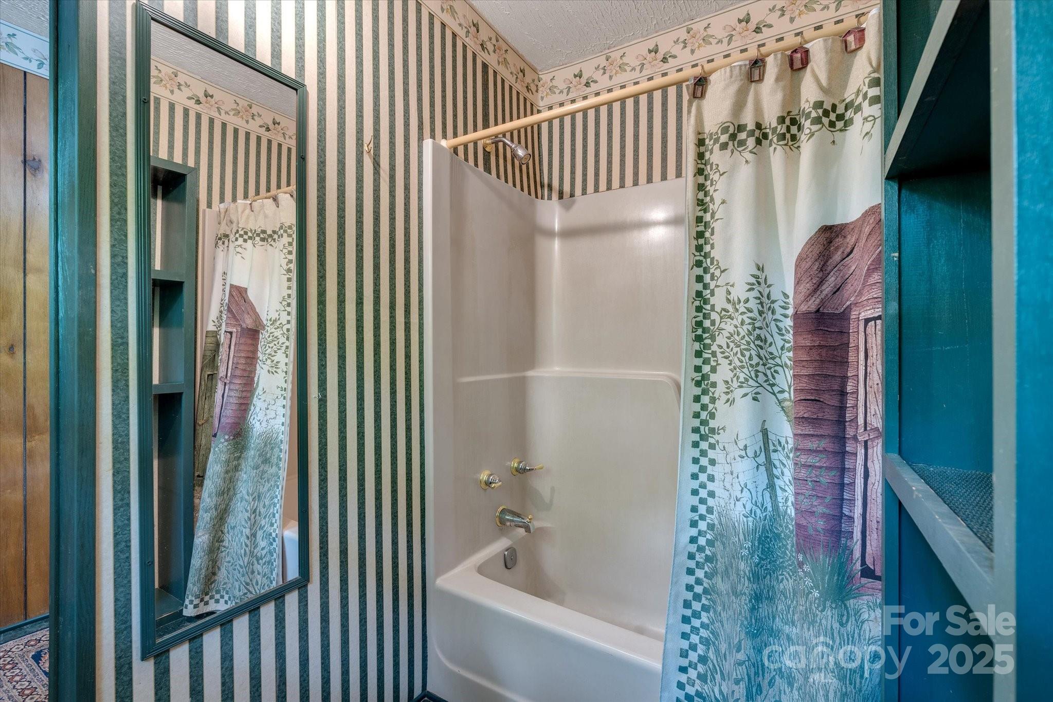 12 Thumper Lane Arden NC 28704