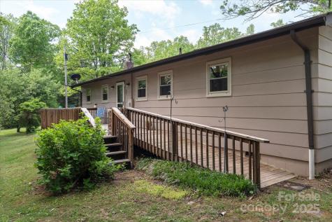 12 Thumper Lane Arden NC 28704