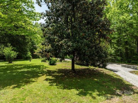 12 Thumper Lane Arden NC 28704