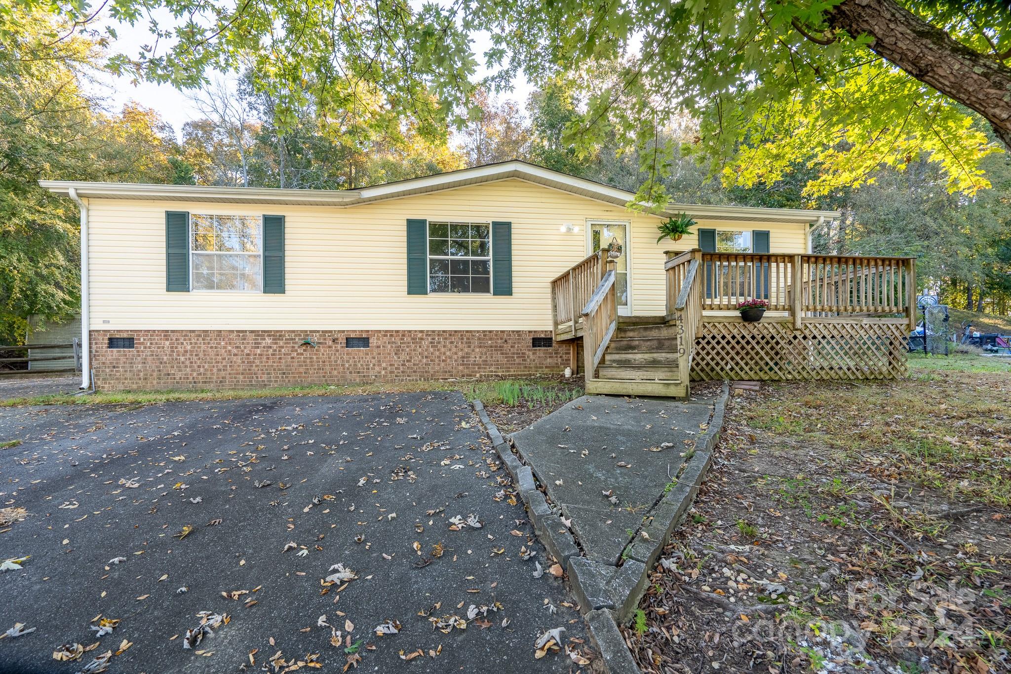 4319 Dessie Court Concord NC 28025