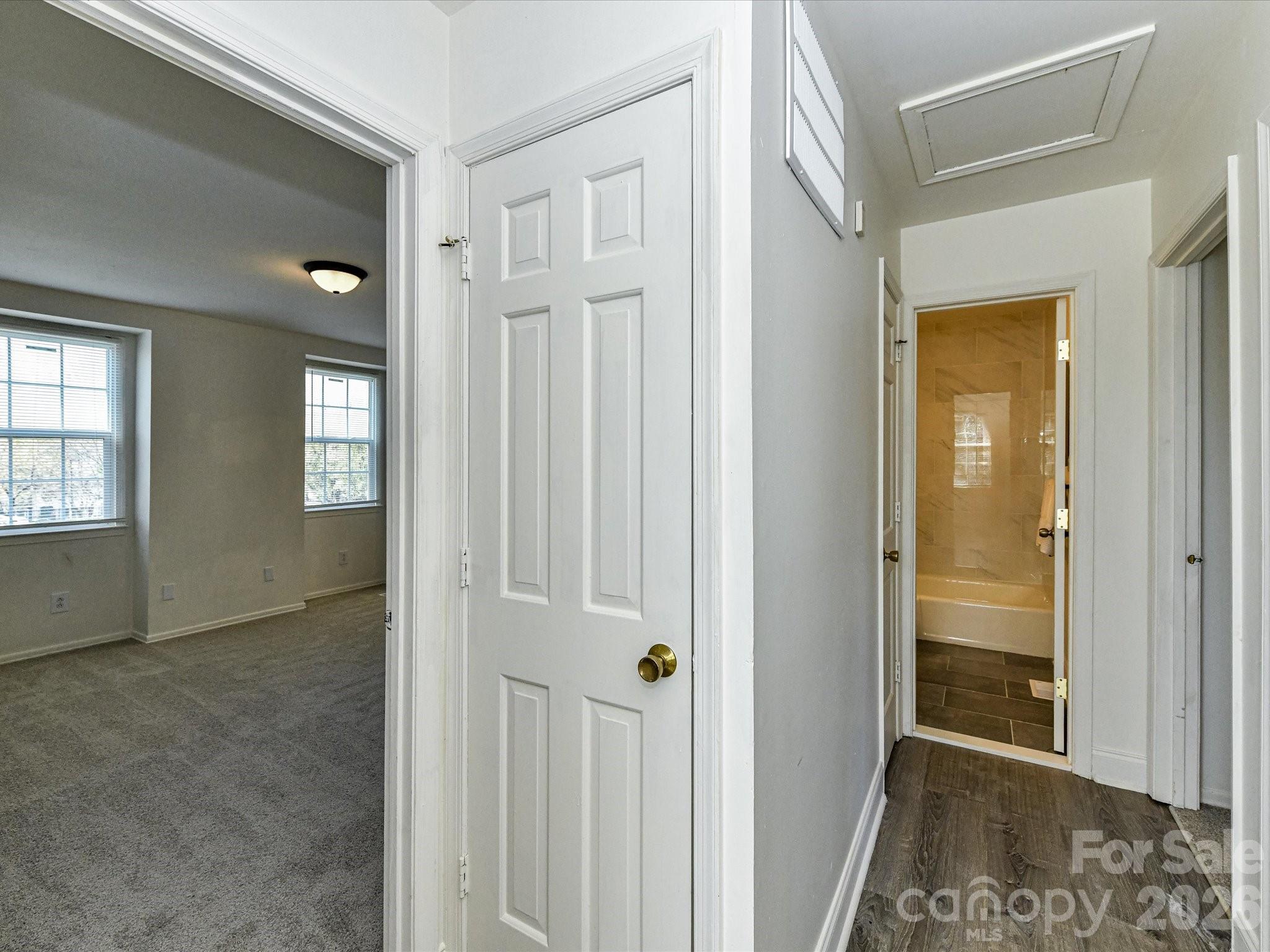 8322 Knights Bridge Road Charlotte NC 28210