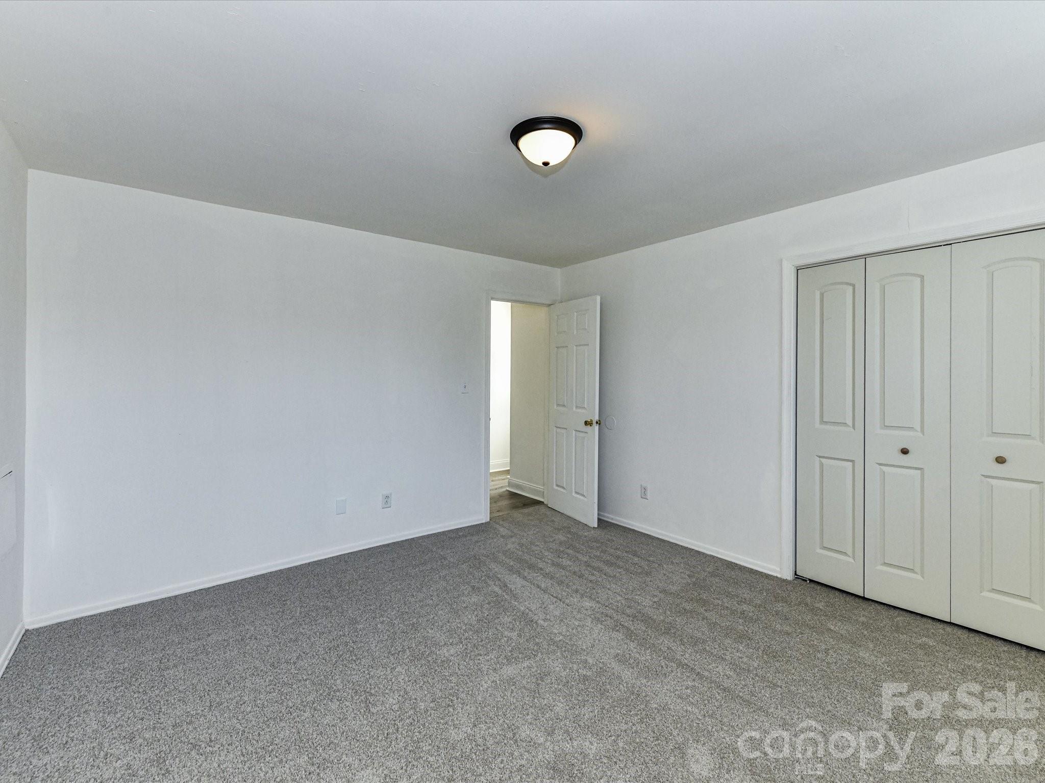 8322 Knights Bridge Road Charlotte NC 28210