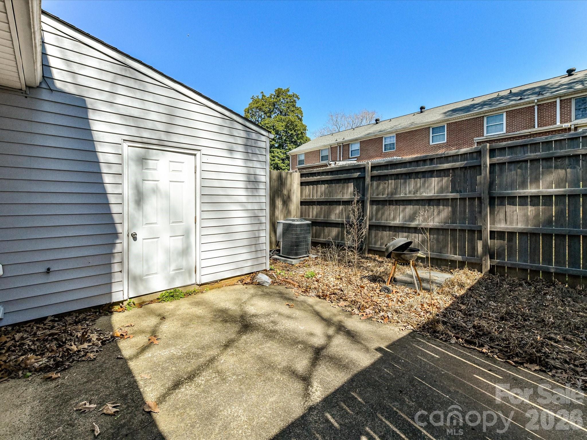 8322 Knights Bridge Road Charlotte NC 28210