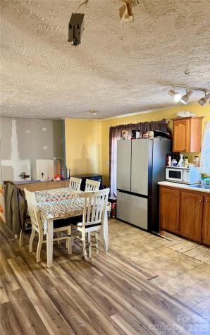 600 Scottdale Road Canton NC 28716