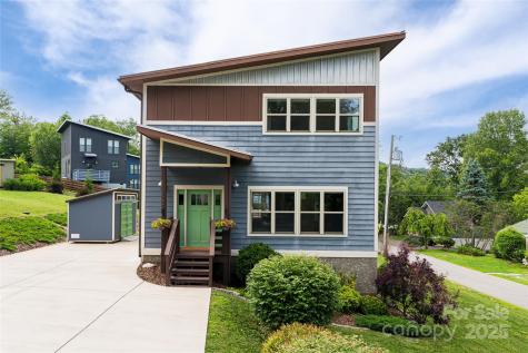 102 E Skyland Circle Asheville NC 28804