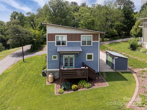 102 E Skyland Circle Asheville NC 28804