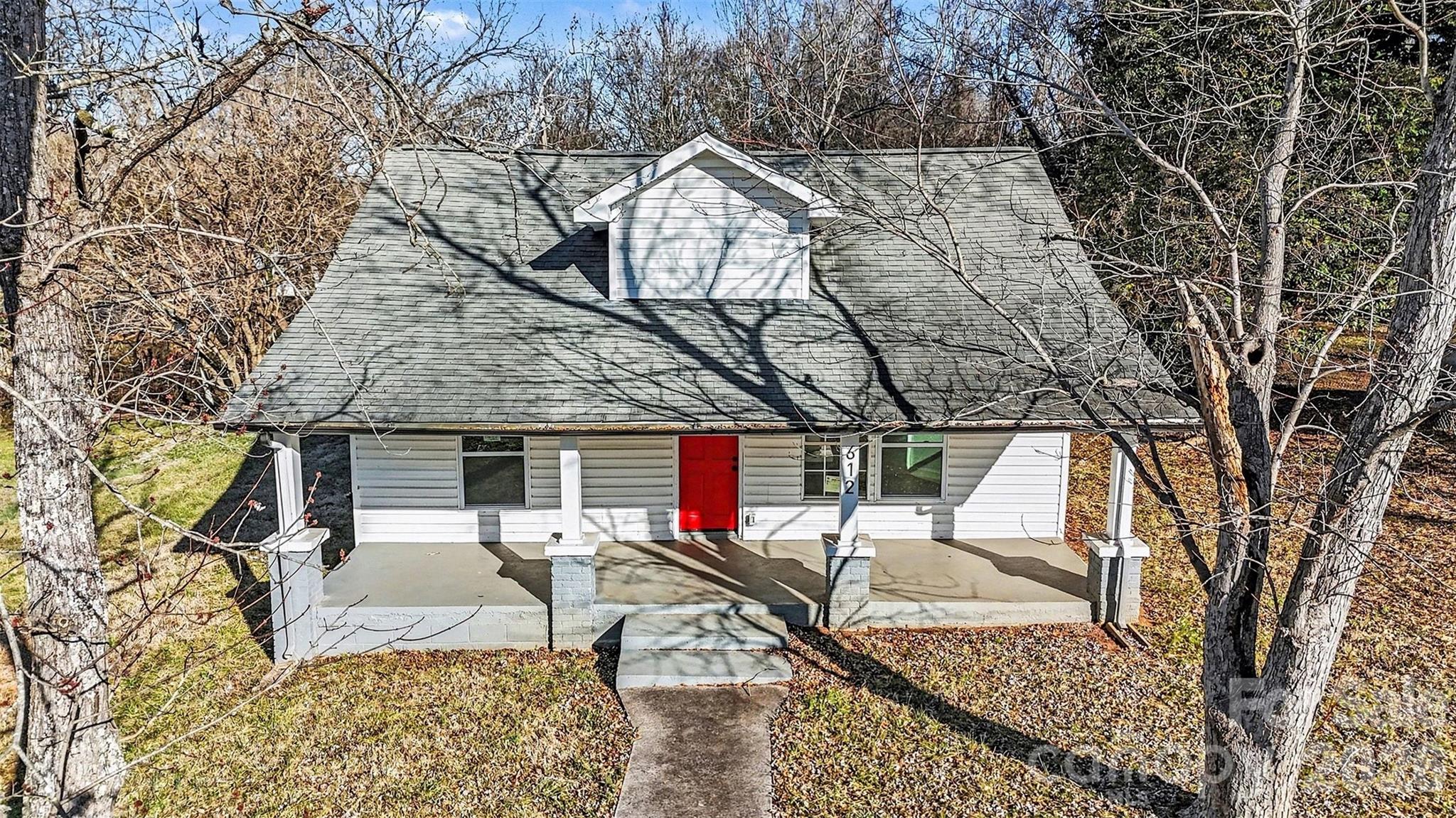 612 E E Street Newton NC 28658